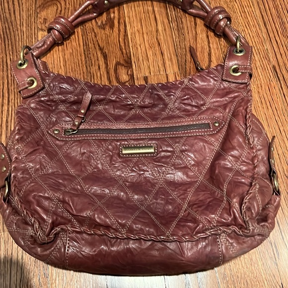 Isabella Fiore chocolate brown hobo handbag - Picture 6 of 13